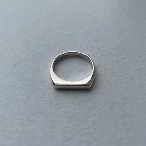 Thin Signet Ring